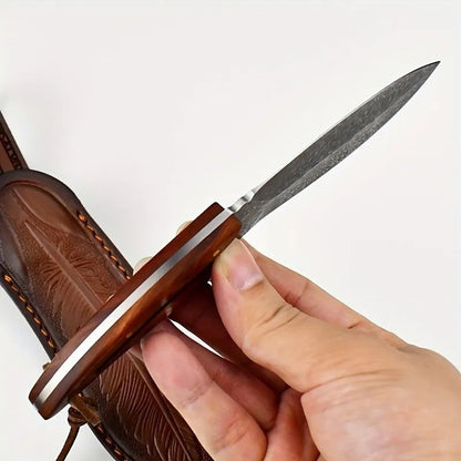 Faca Pena de Falcão em Aço Carbono com Bainha em Couro Trabalhado